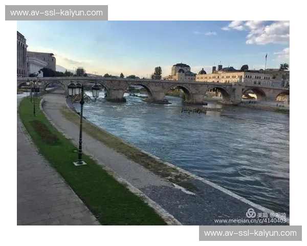 硝烟中的战歌:马其顿与乌克兰,国家复兴的史诗对决 硝烟中的战歌:马其顿与乌克兰,国家复兴的史诗对决